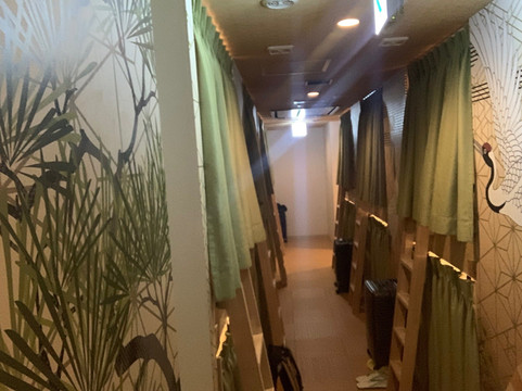 京都百夫长水疗胶囊旅馆主图