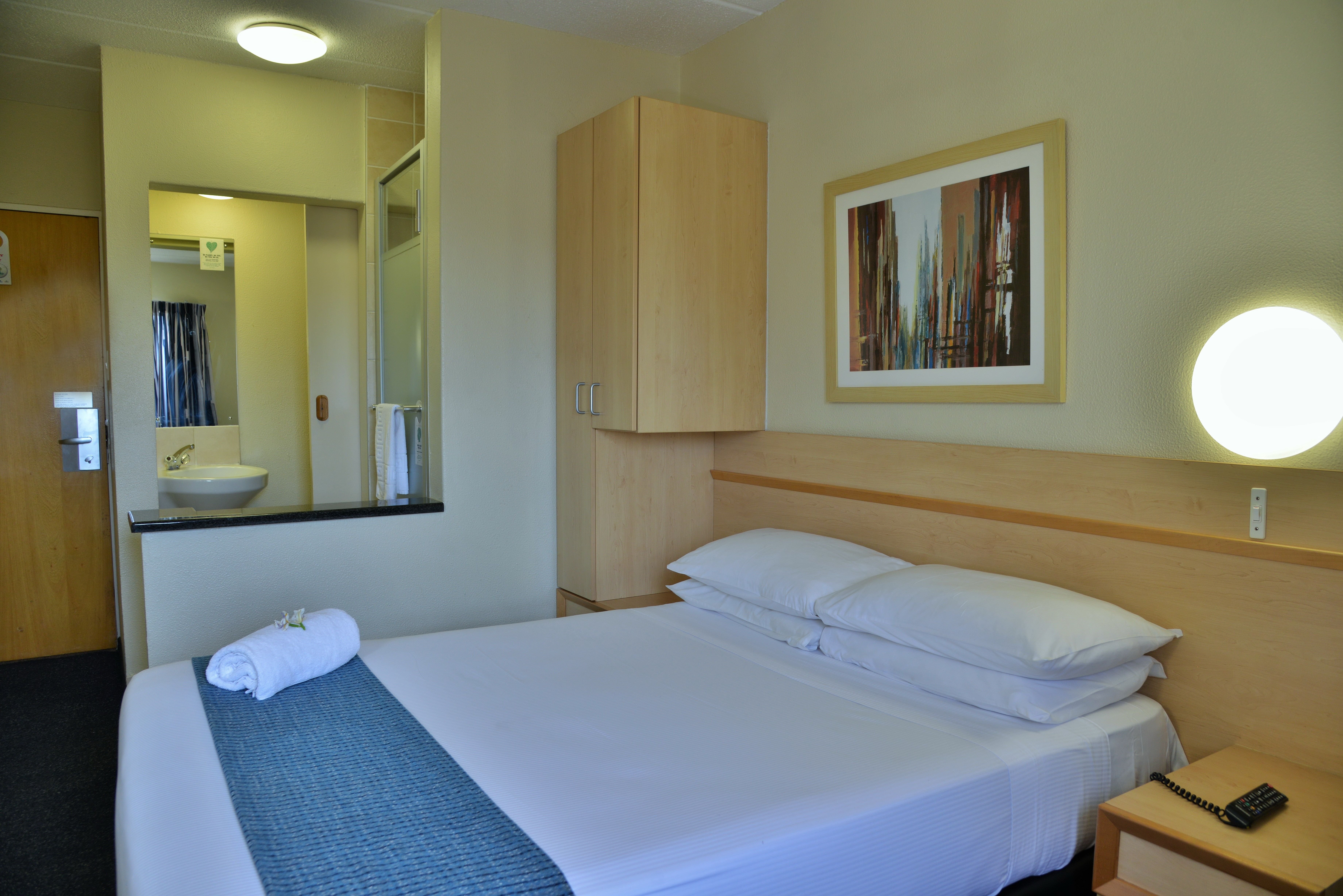 N1 城路边小屋-官方