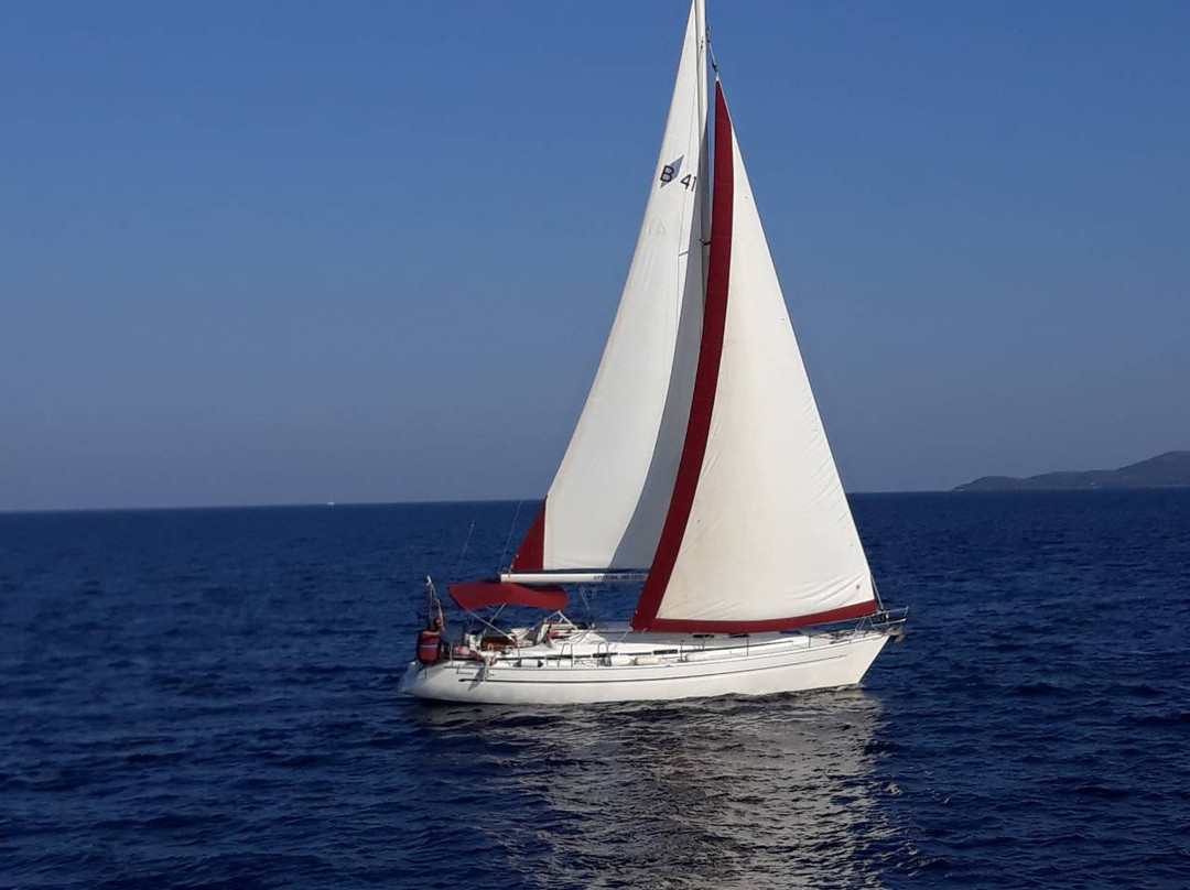 Sail Boat Christina-Paliouri必去景点