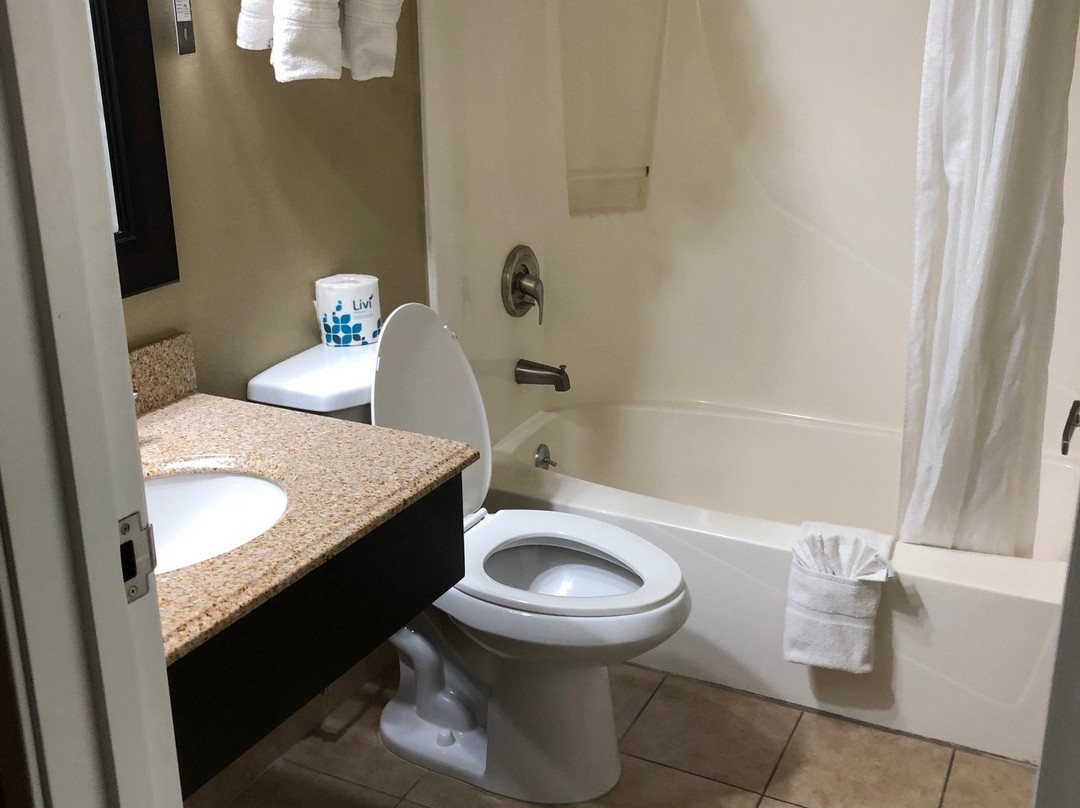 Super 8 by Wyndham Montrose主图