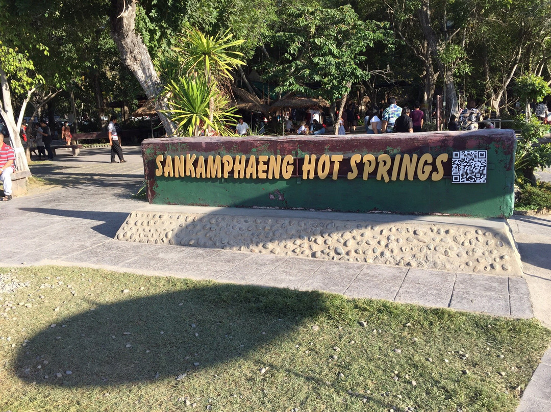 Sankampaeng Hot Springs景点图片