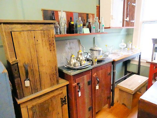 Millbrook Antique Center-Millbrook必去景点