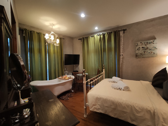 RoomQuest Rimrabeang at Amphawa主图