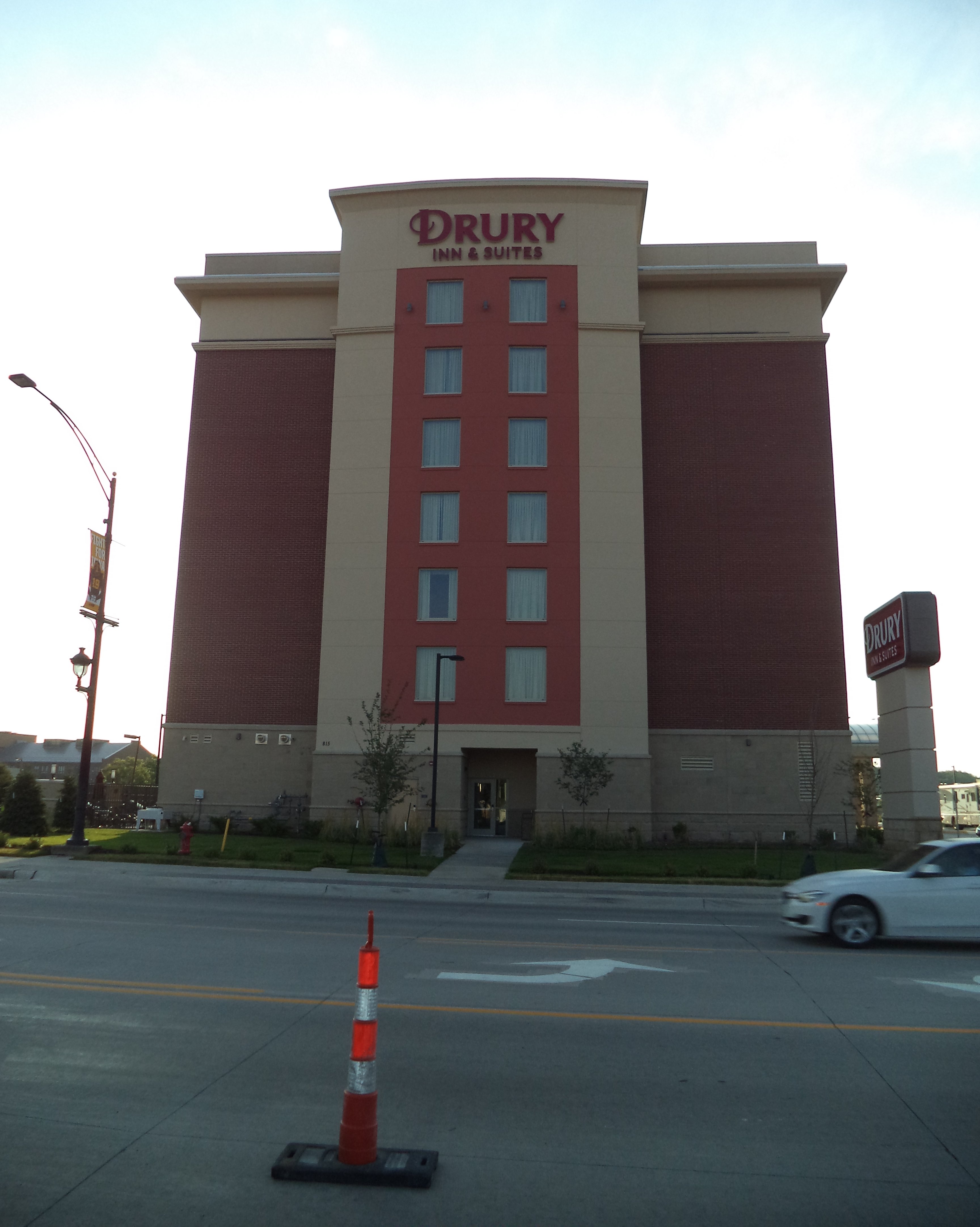 Drury Inn & Suites Iowa City Coralville-portrait