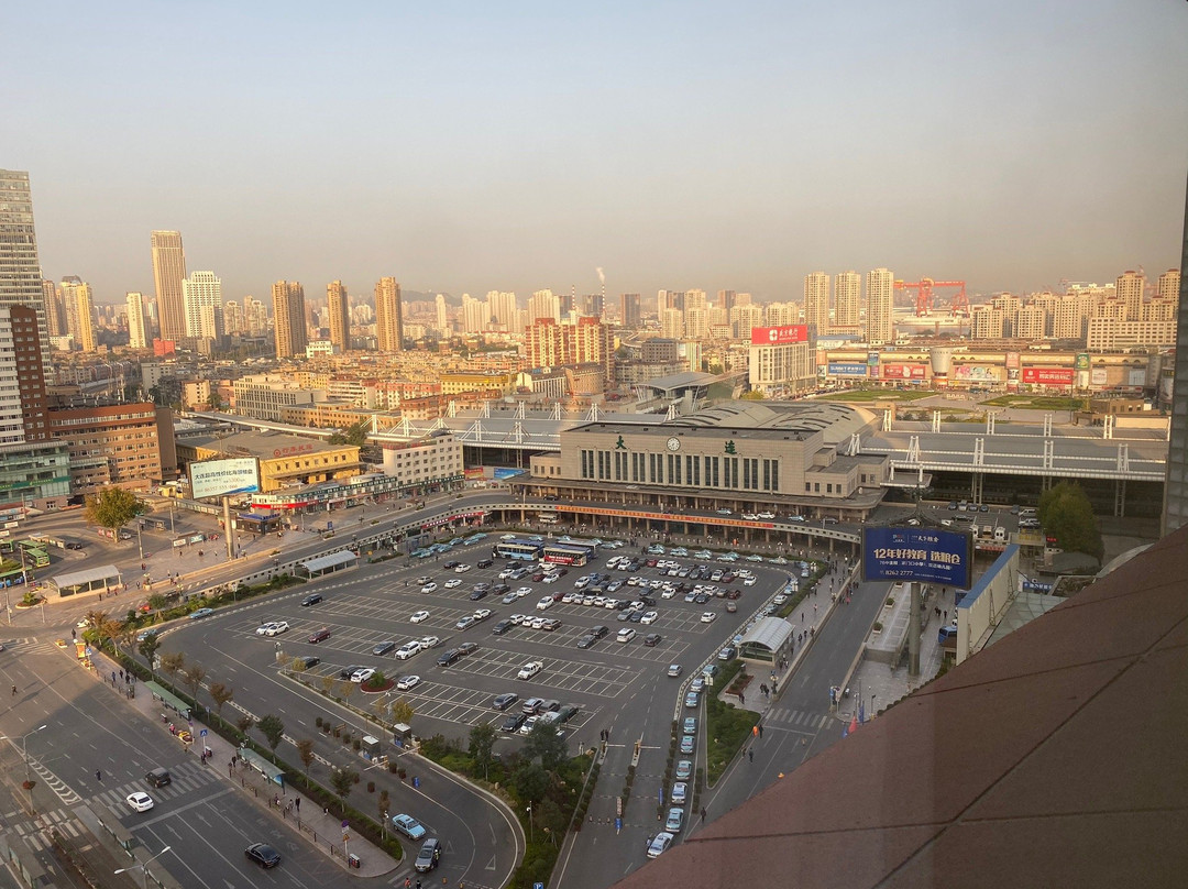 大连火车站-大连市必去景点