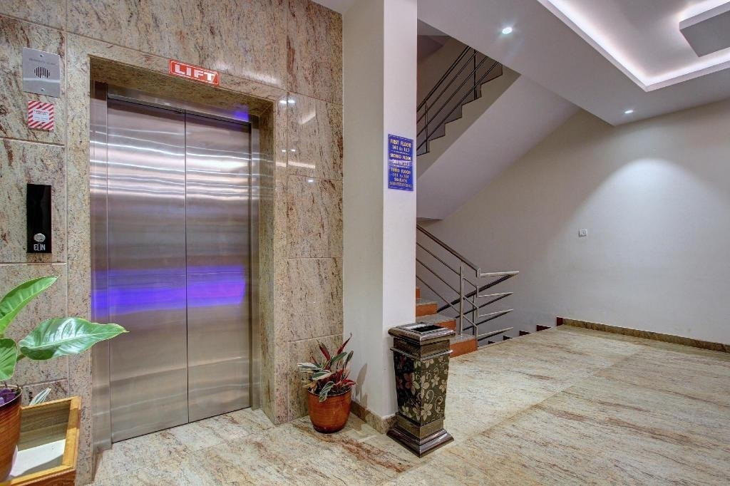 Hotel Ambika International主图