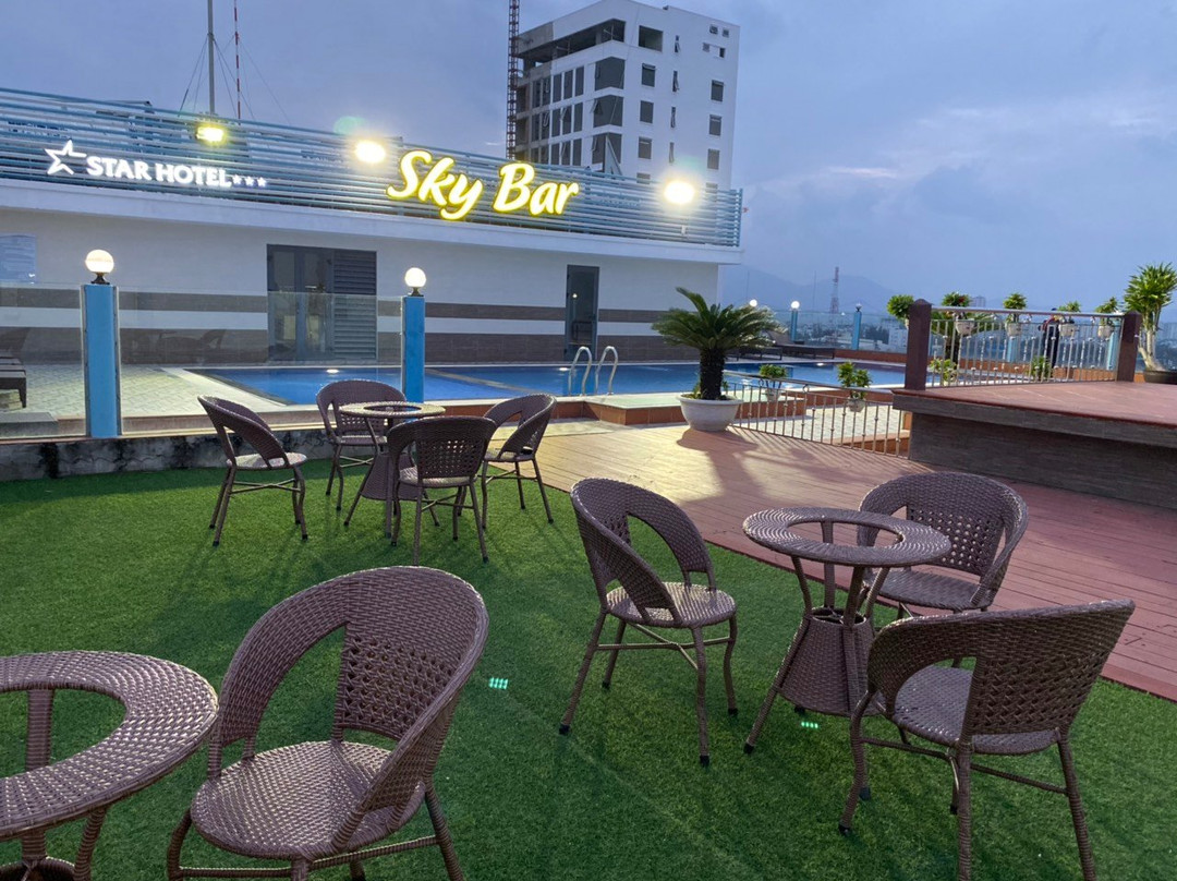 岘港星级酒店主图