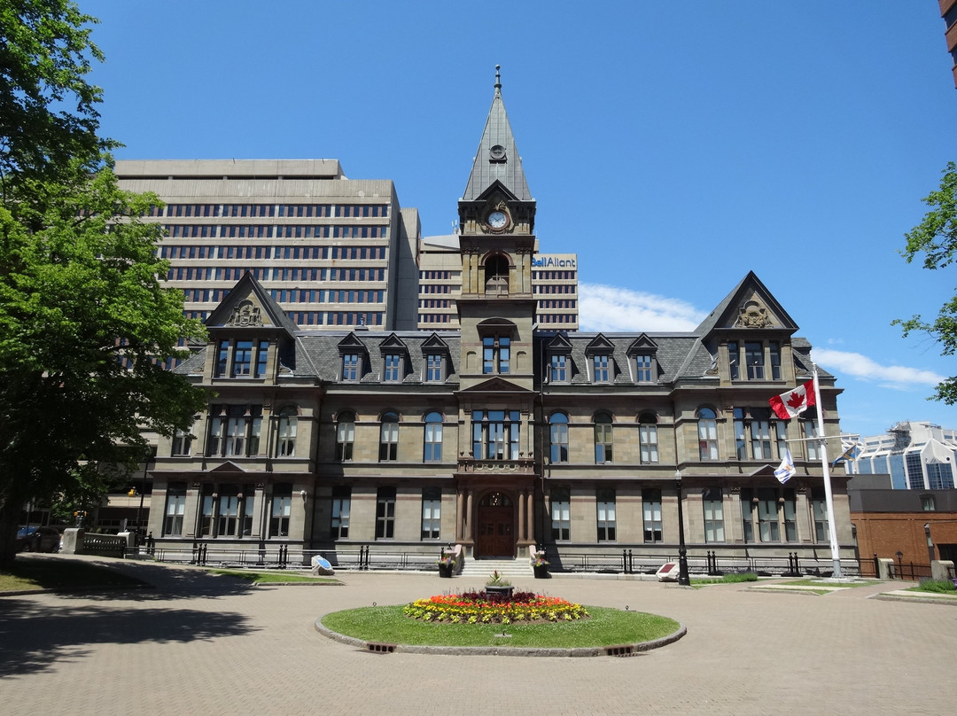 Halifax City Hall景点图片