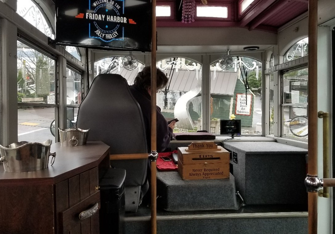 Friday Harbor Jolly Trolley-星期五港湾必去景点