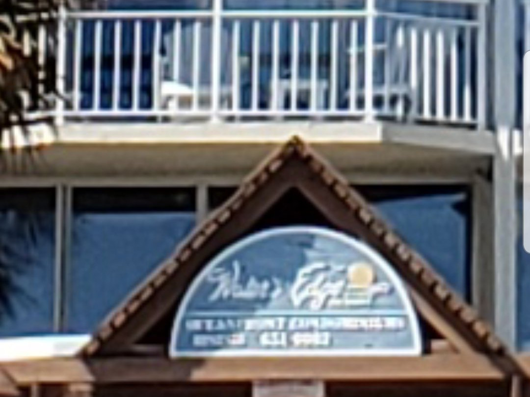 Water's Edge Resort主图