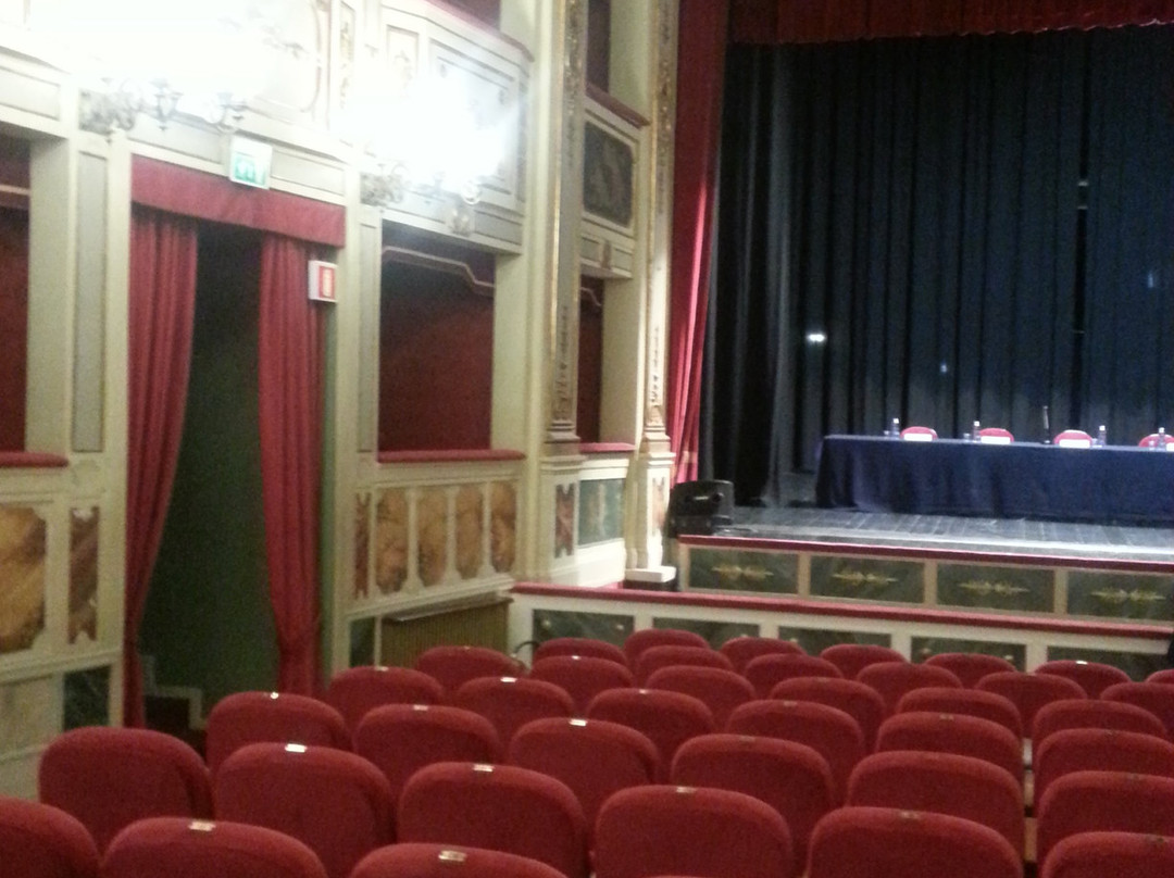 Teatro Francesco Stabile-Potenza必去景点