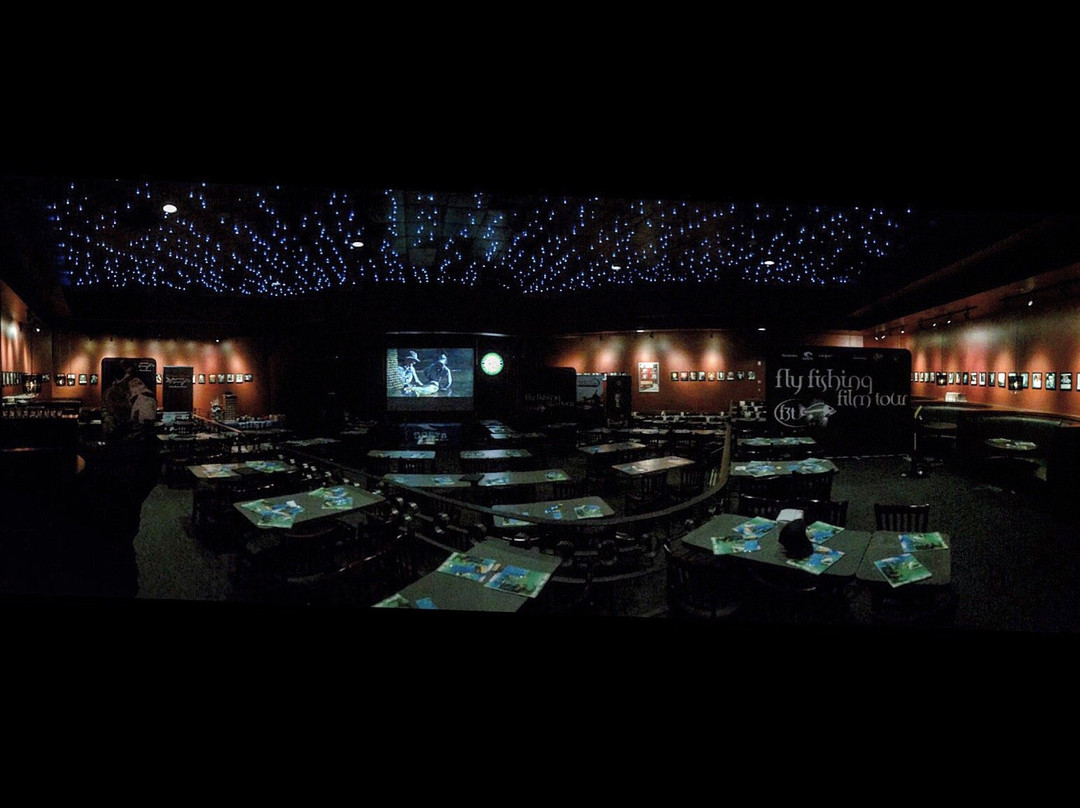 Yuk Yuk's Comedy Club-埃德蒙顿必去景点