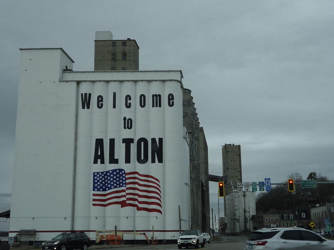 Alton Visitor Center景点图片