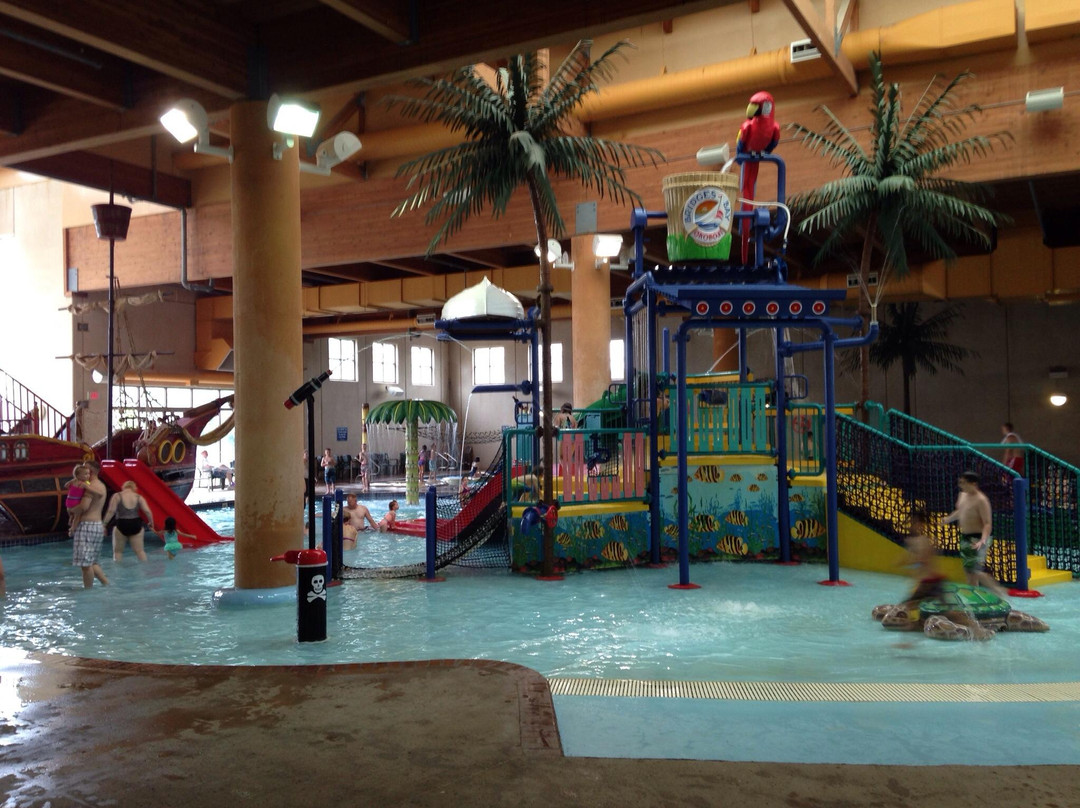 'Boji Splash Indoor Waterpark Okoboji景点图片