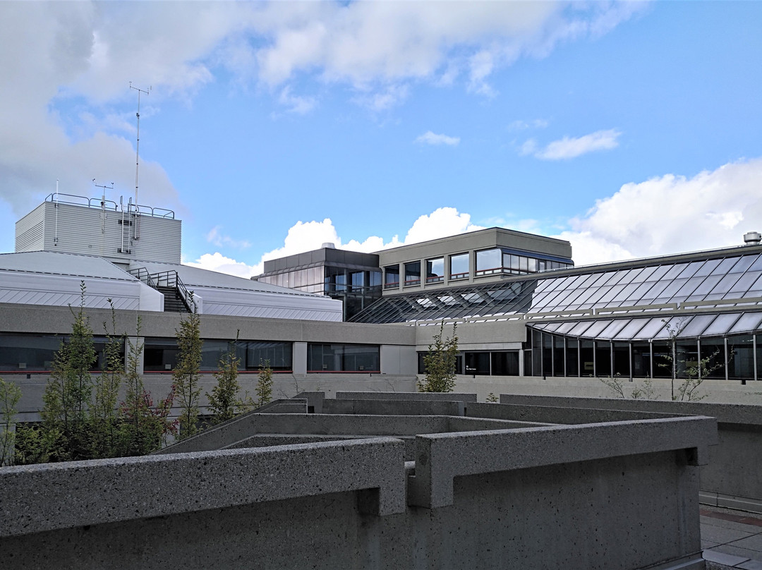 Simon Fraser University-本那比必去景点