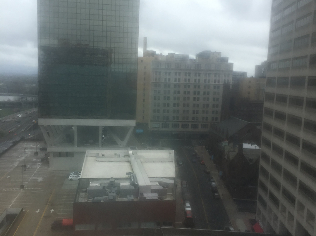 哈特福特希尔顿酒店主图