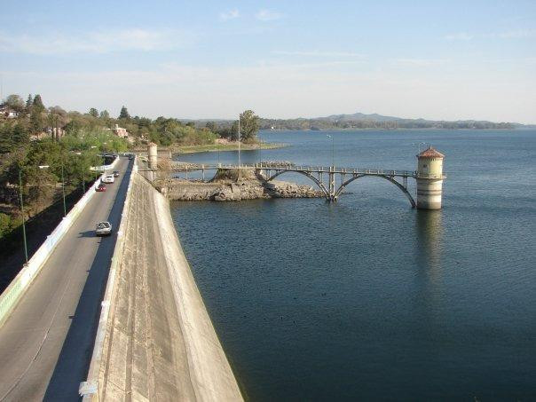 Lago Piedras Moras景点图片