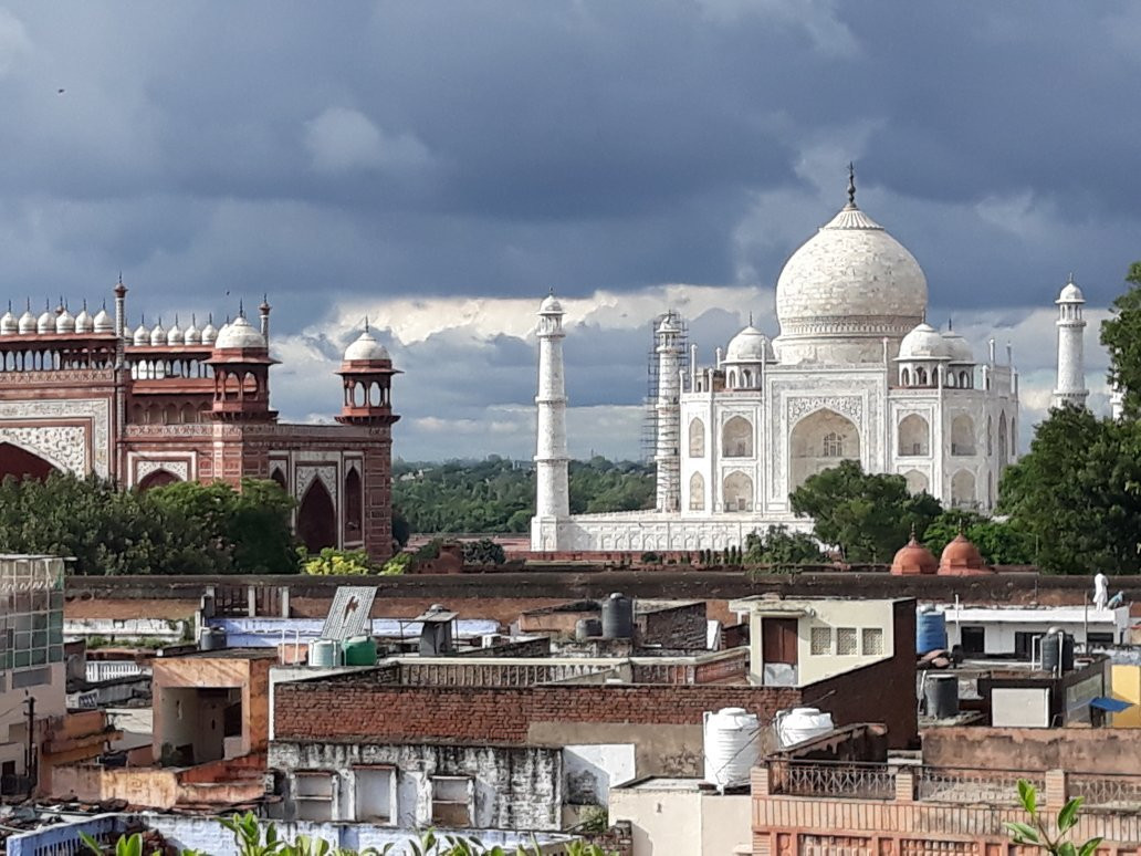 Hotel Saniya Palace主图