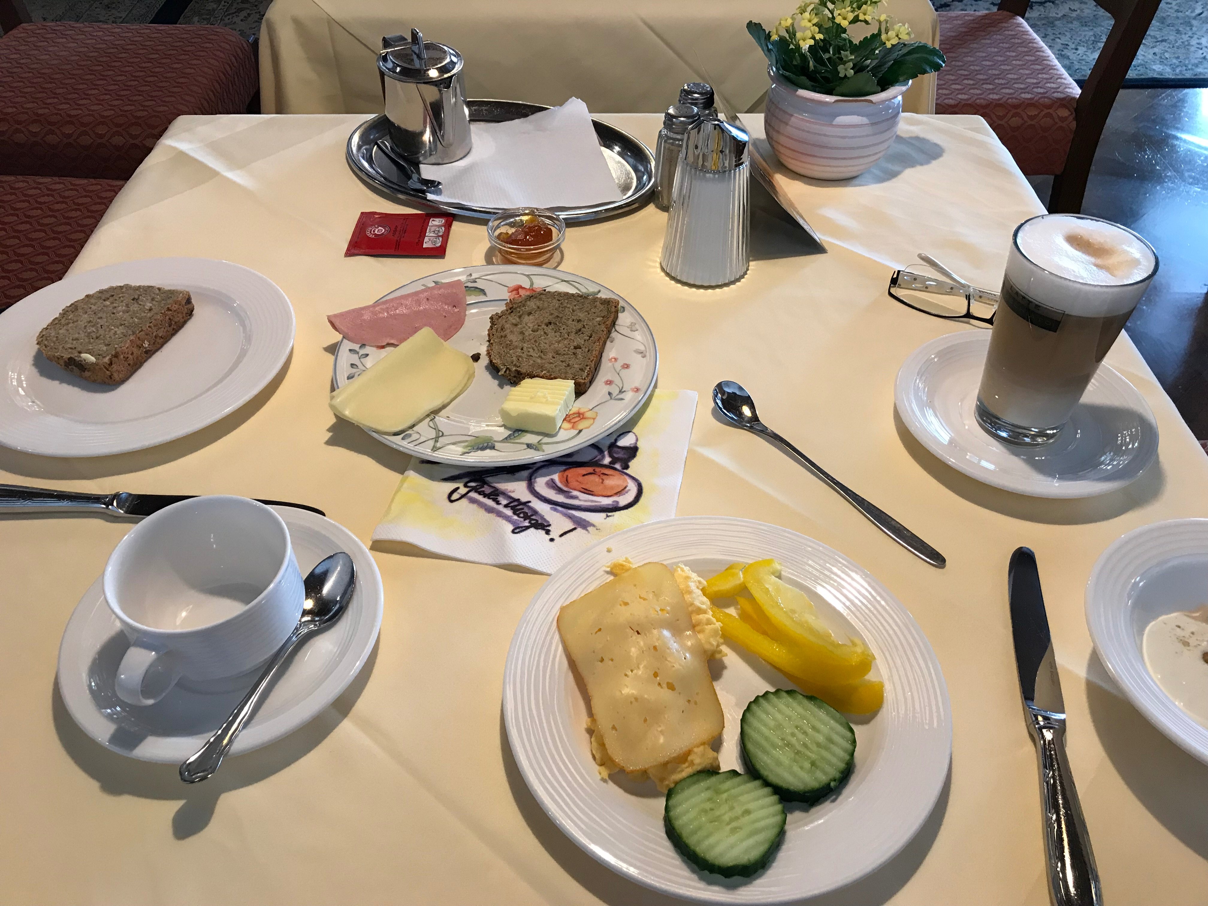 Landhotel Restaurant Agathawirt-餐饮