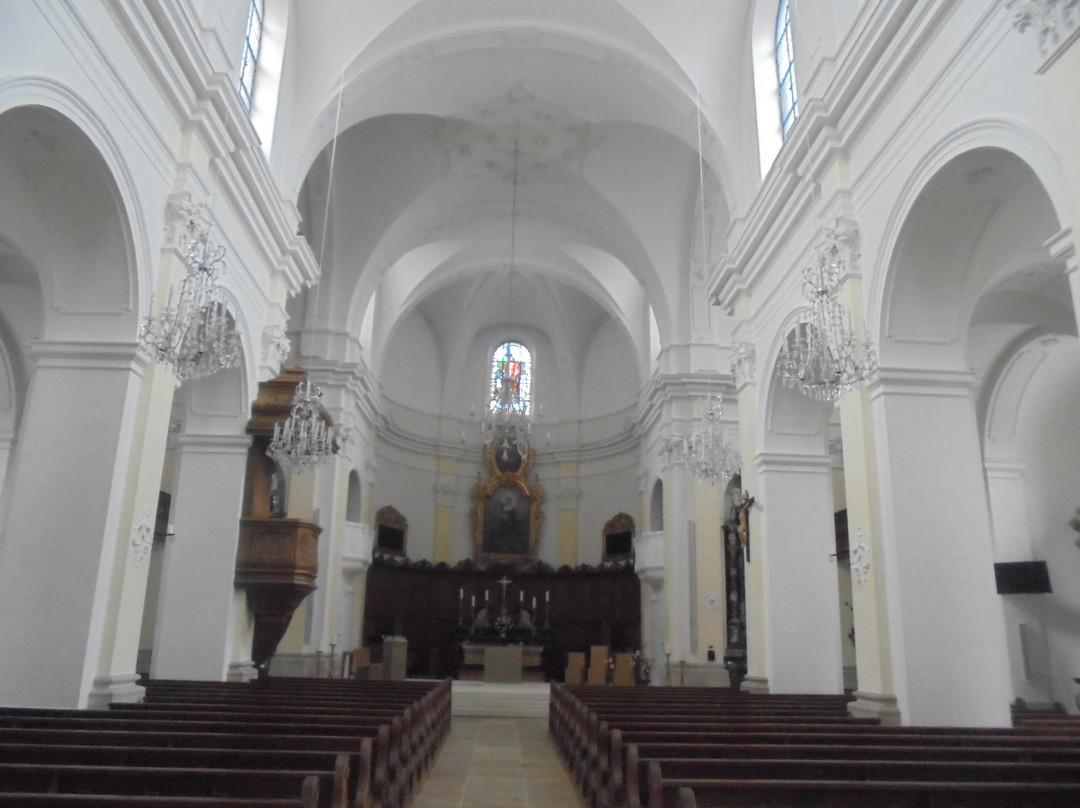 Eglise St-Marcel-德莱蒙必去景点