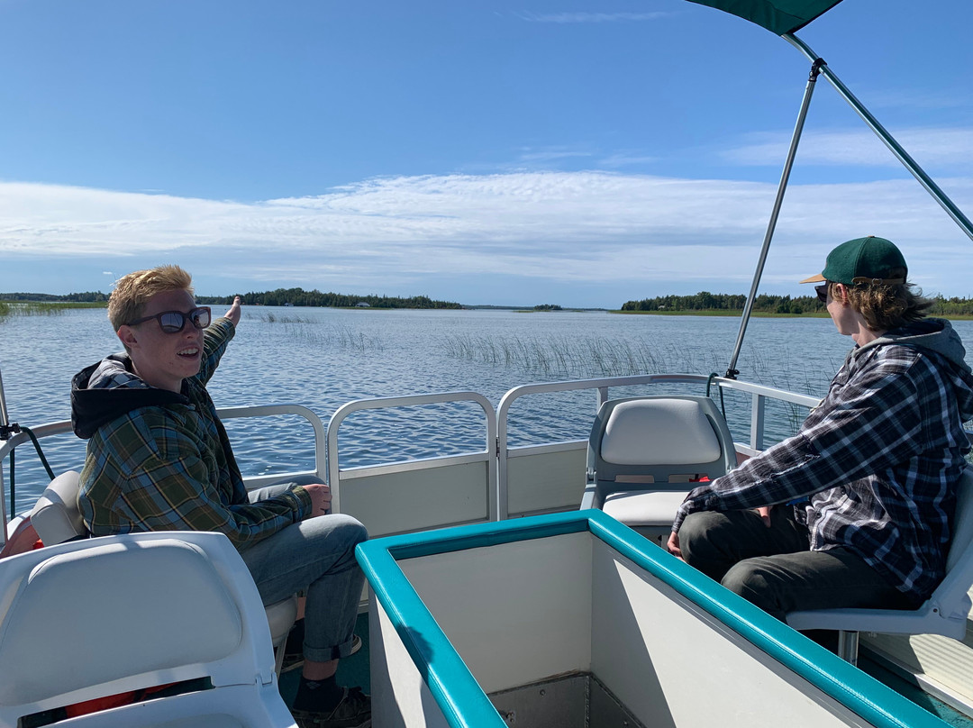 Bruce Peninsula Boat Tours景点图片