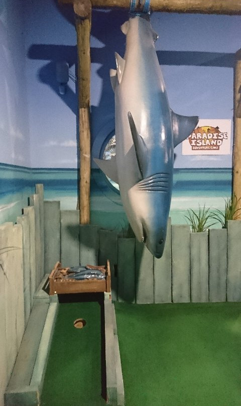Paradise Island Adventure Golf - Cheshire Oaks-埃尔斯米尔港必去景点