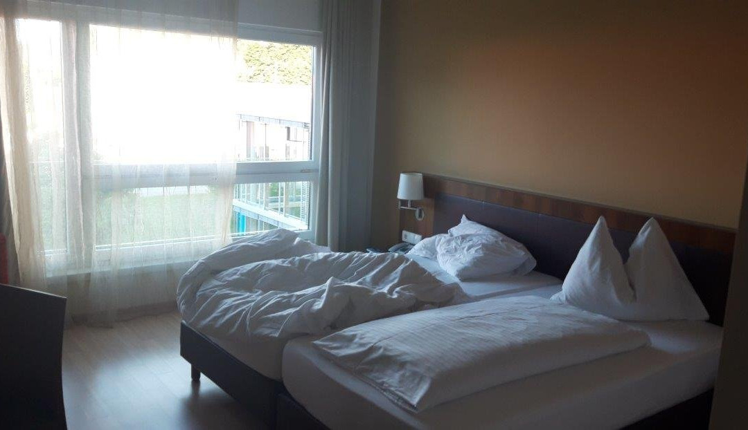 布鲁门酒店主图