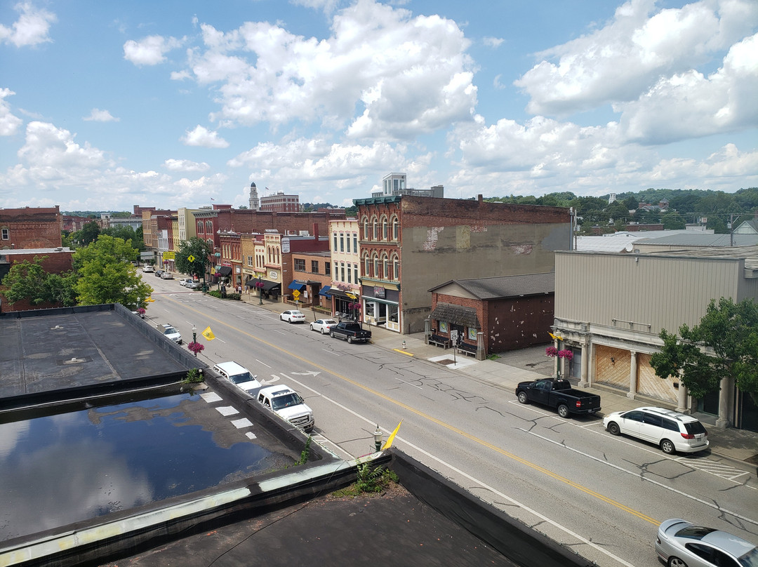 Lafayette Hotel主图