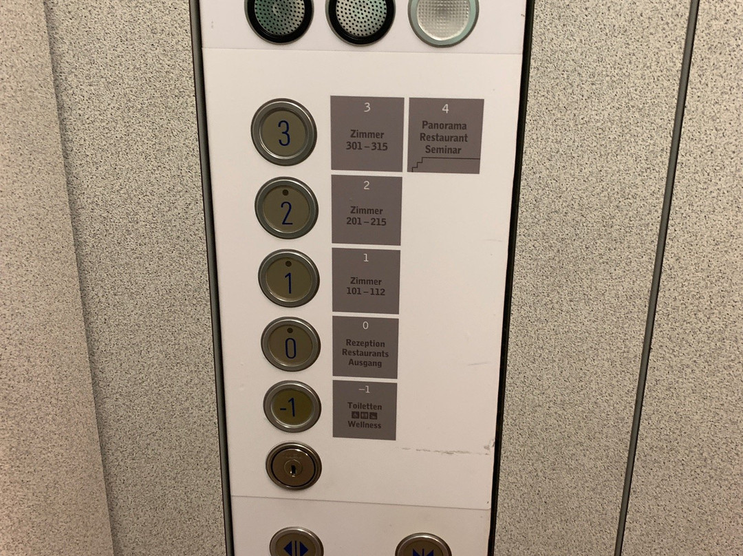 Hotel Weiss Kreuz主图