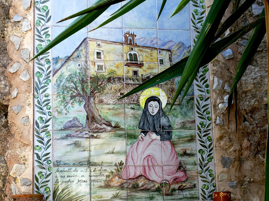 Iglesia de San Juan Bautista-德亚必去景点