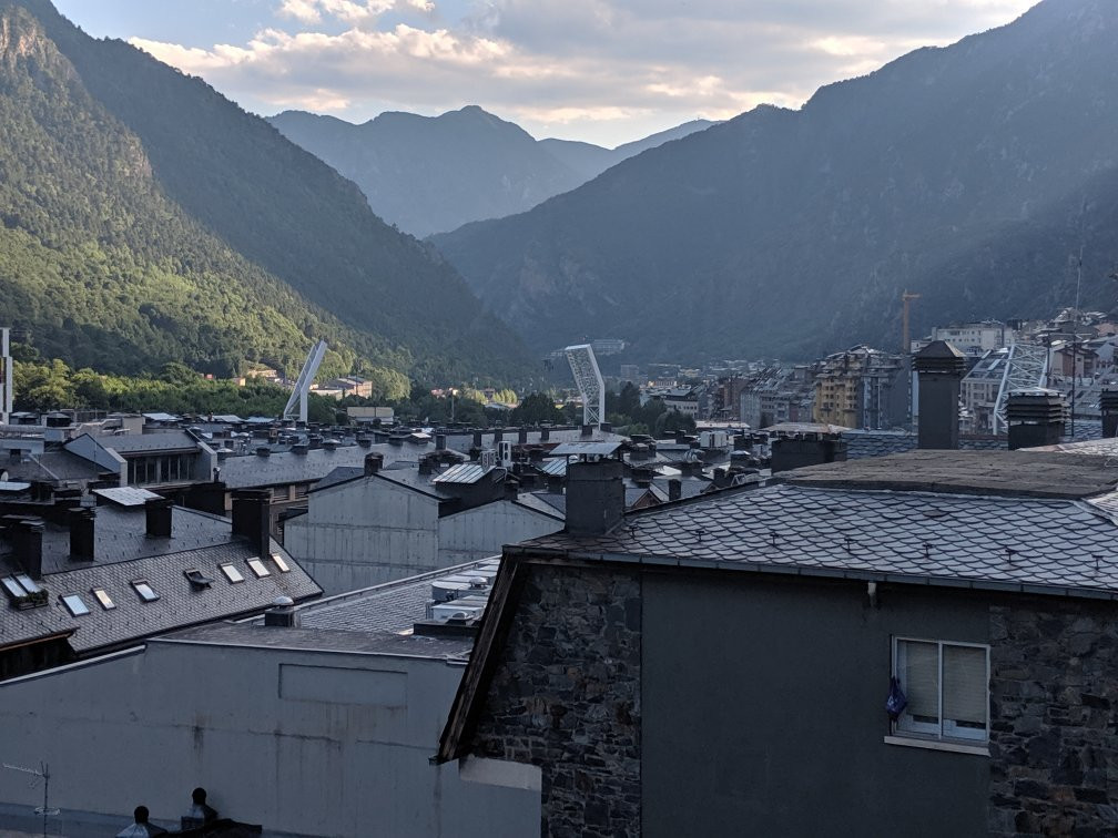 Plaza del Poble-安道尔城必去景点