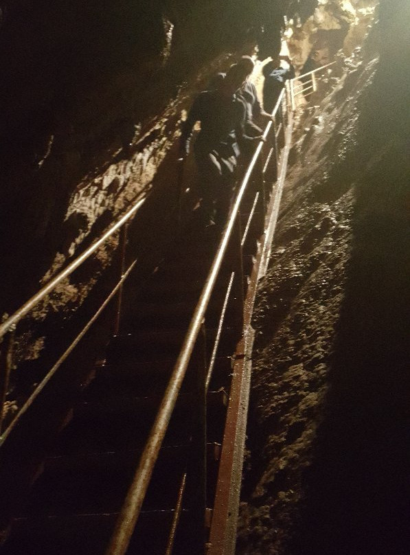 Uhlovica Cave-Mogilitsa必去景点