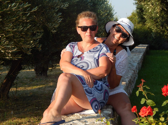 格鲁吉亚酒店主图