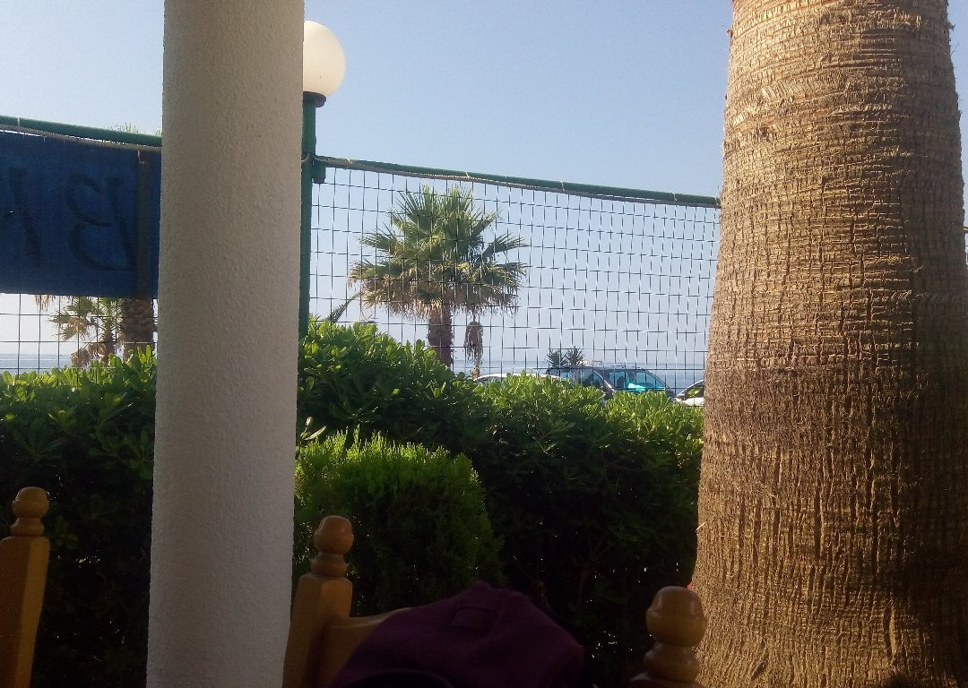 蕾佳娜住宅酒店主图