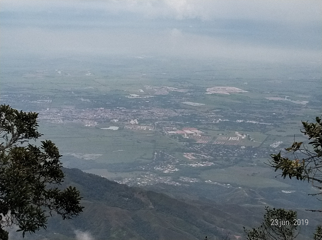 Pico de Loro景点图片