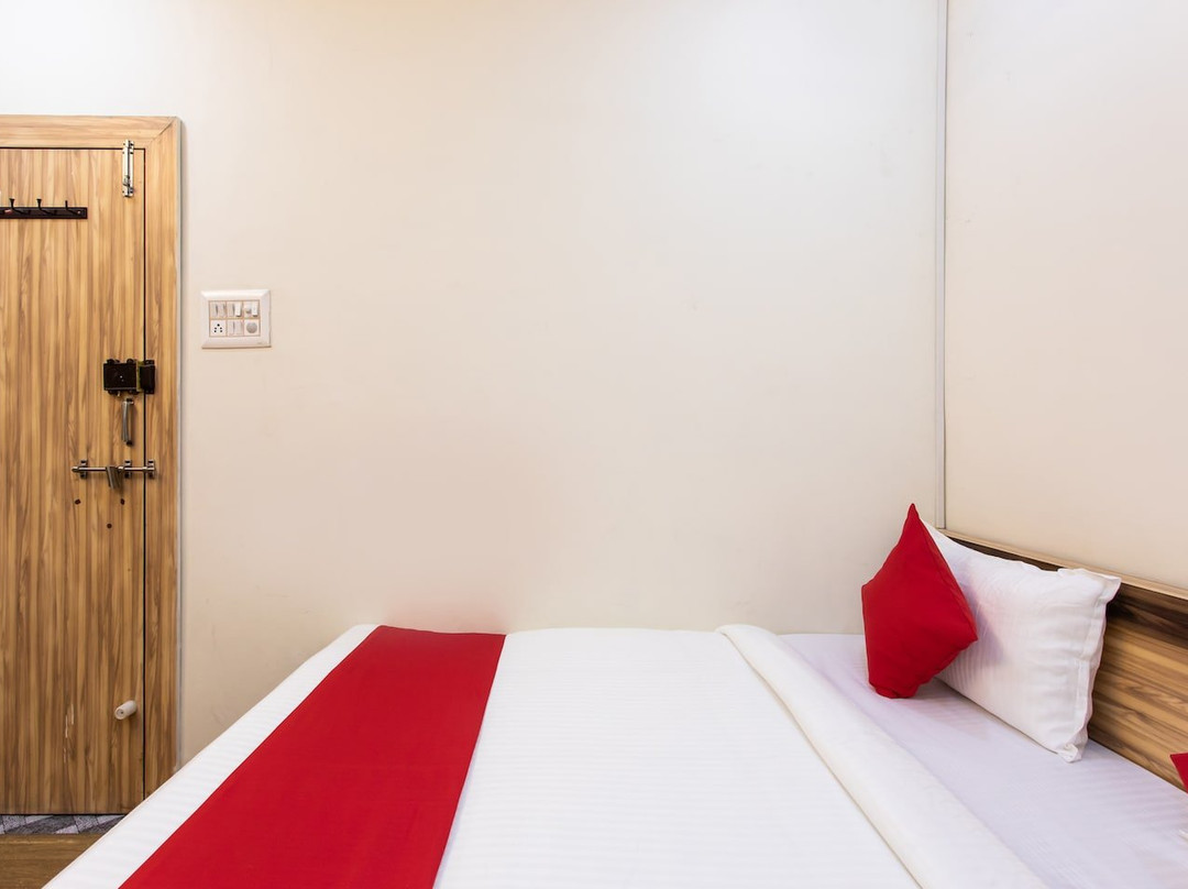 Hotel O Tower Chowk Freeganj主图