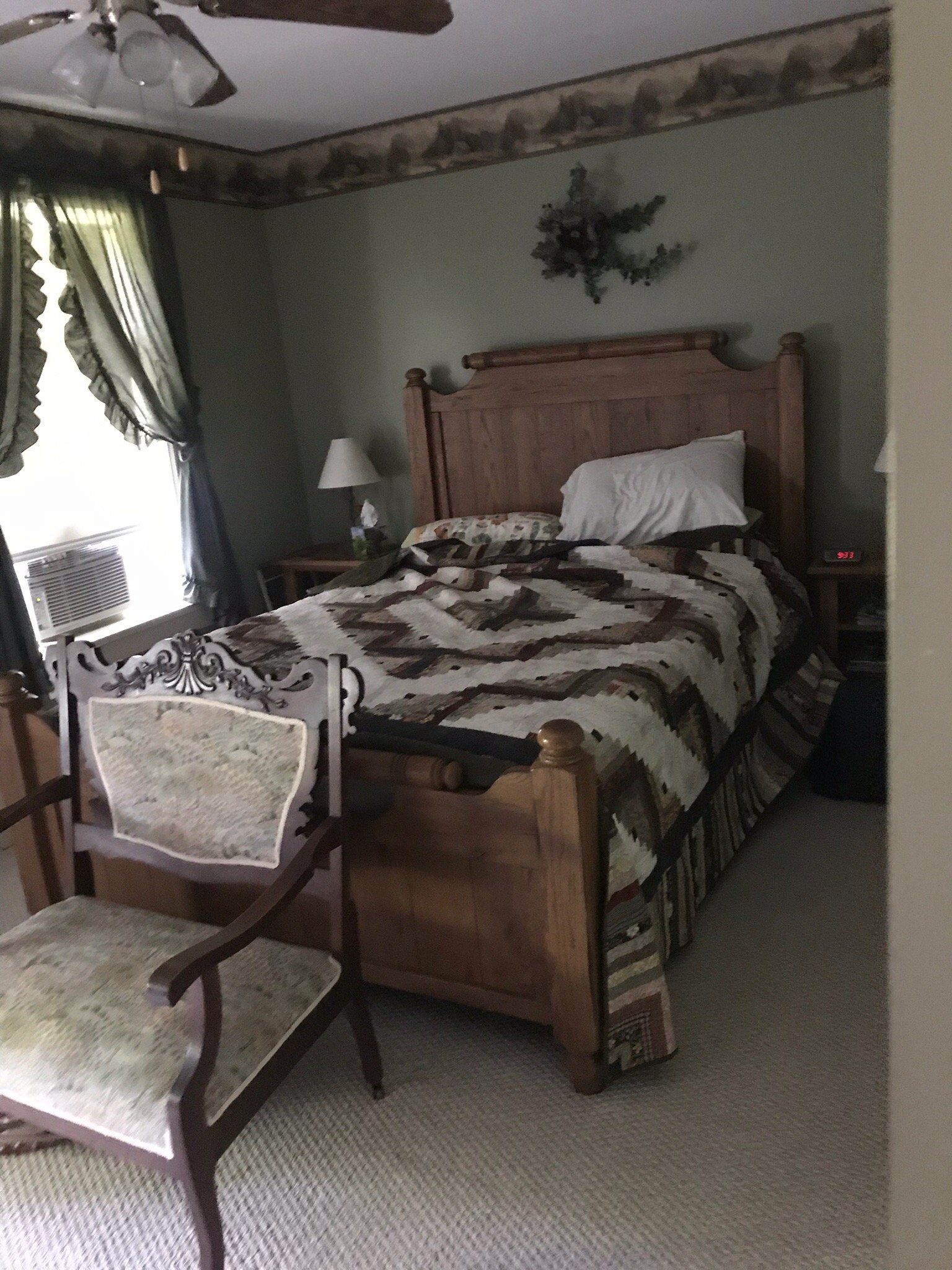 Country Comforts Bed and Breakfast-官方