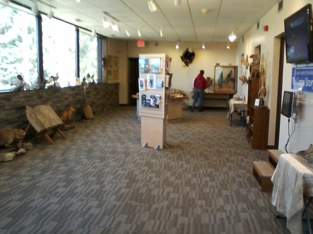 Coralville Lake visitor center-爱荷华城必去景点