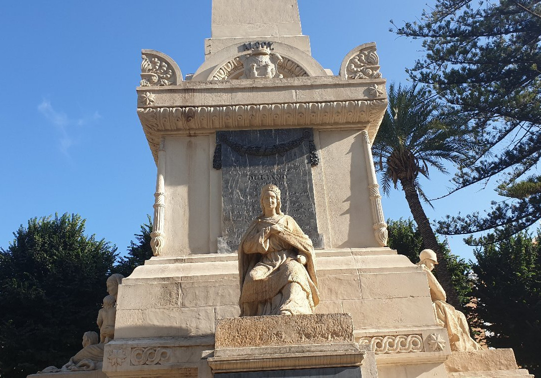 El Panteon de Quijano景点图片