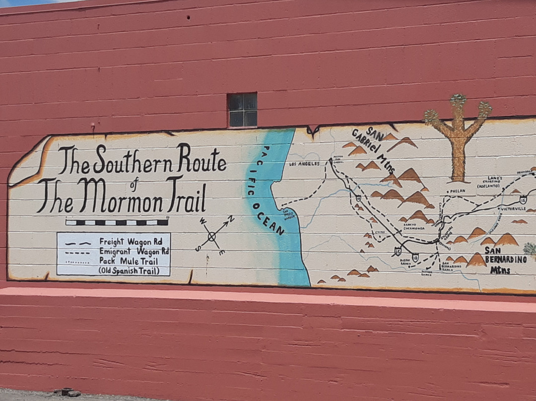 Main Street Murals-巴斯托必去景点