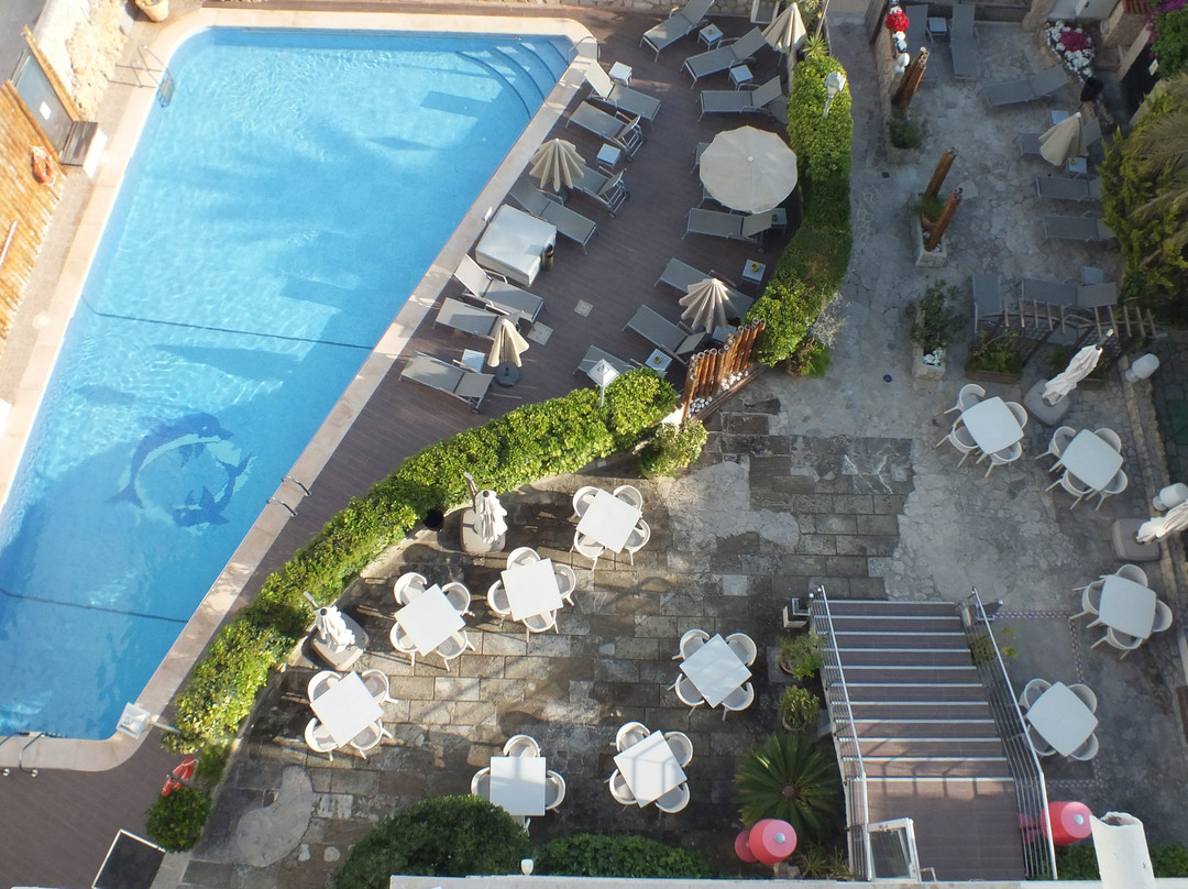 Playas del Rey Hotel主图