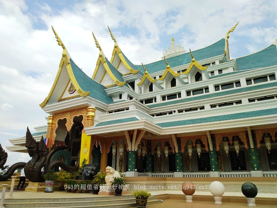 Wat Pa Phu Kon景点图片