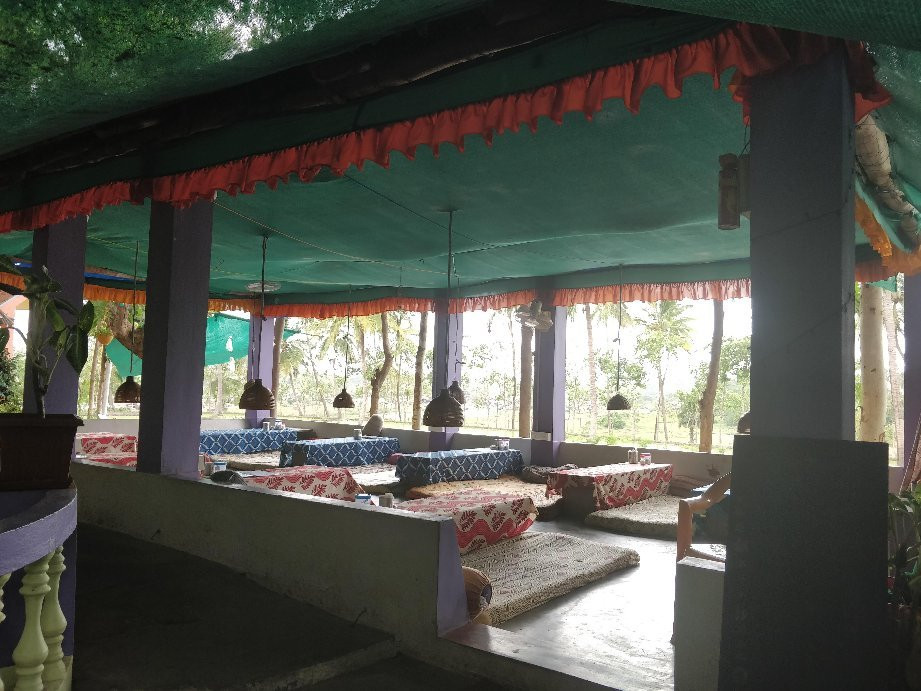 Mowgli's Cafe Hampi & Guest house主图