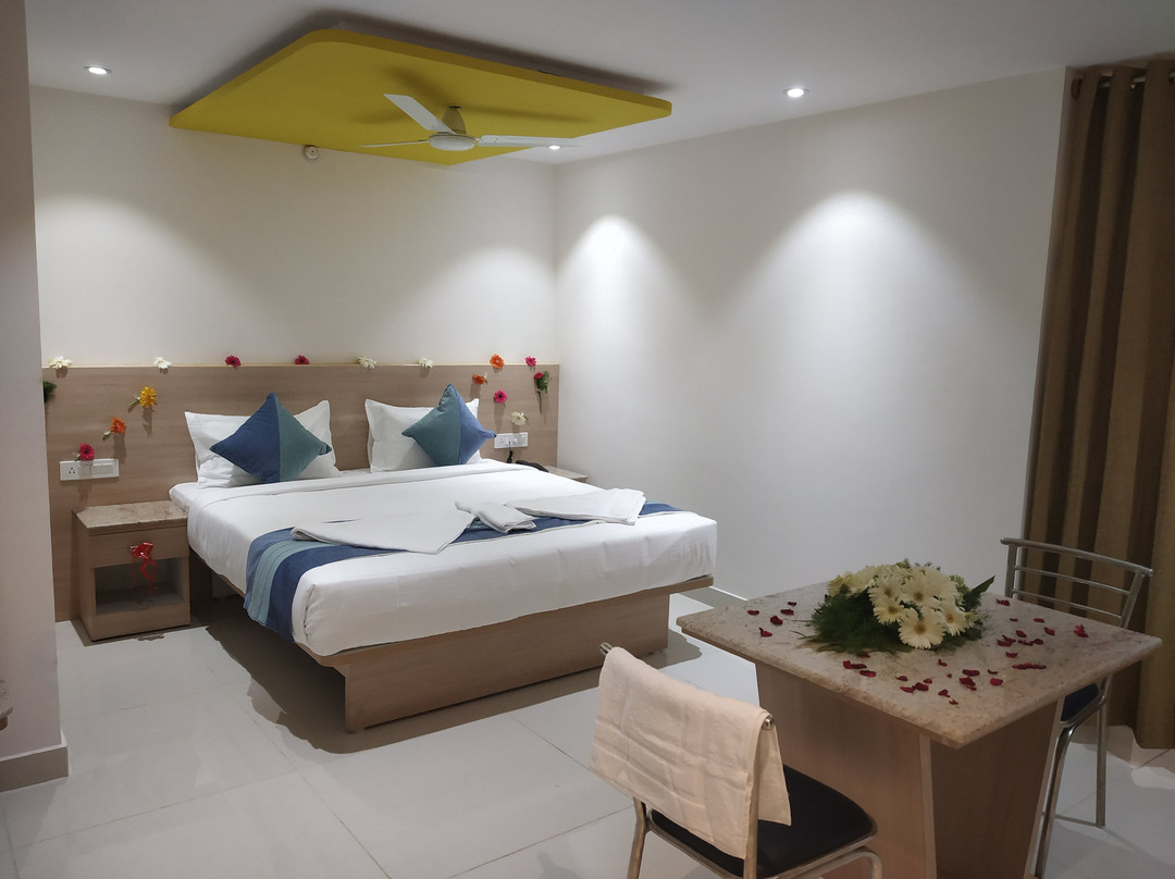 Orange Suites & Inn Bangalore Airport主图