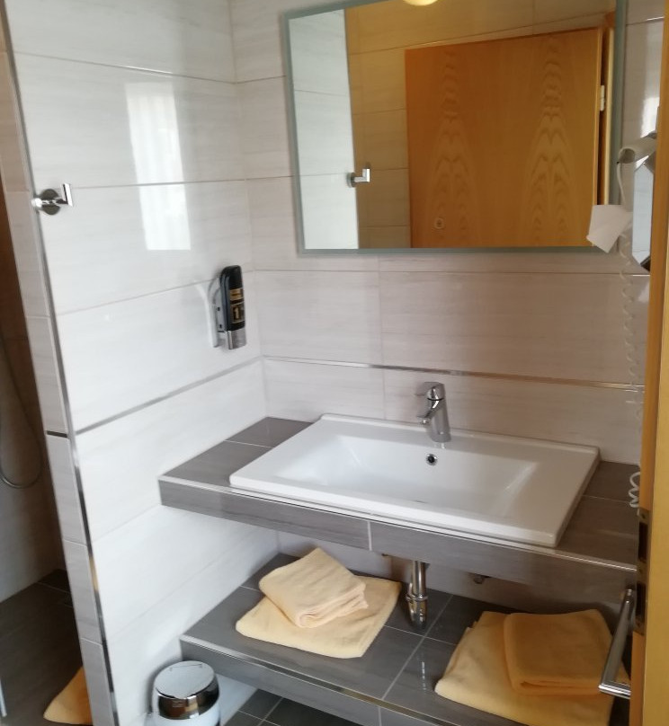 索纳尔餐厅酒店主图