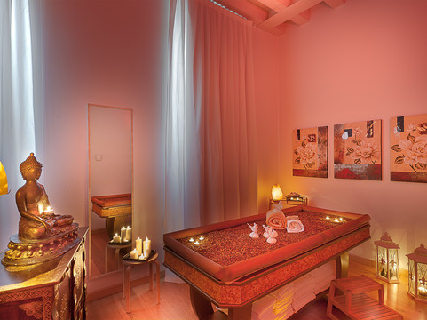 佳乐丽罗姆酒店主图