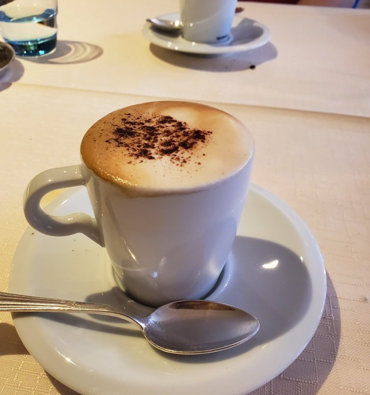 阿尔潘布里克餐厅酒店