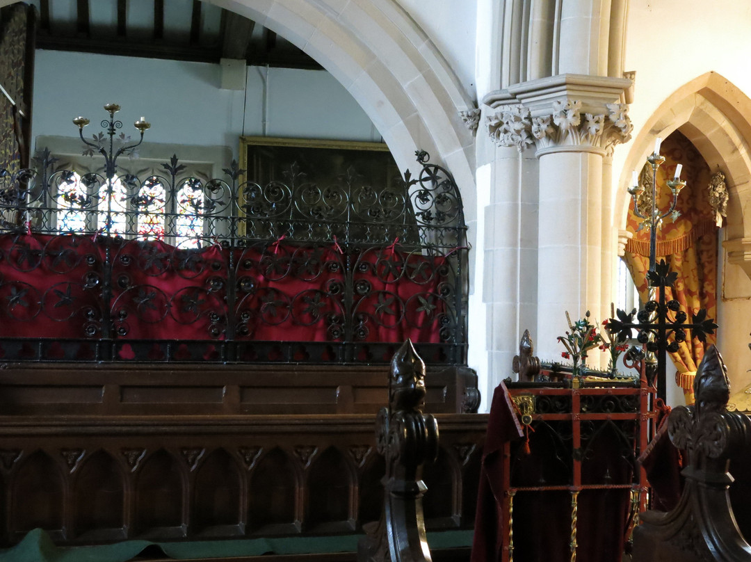 Church of the Holy Cross景点图片
