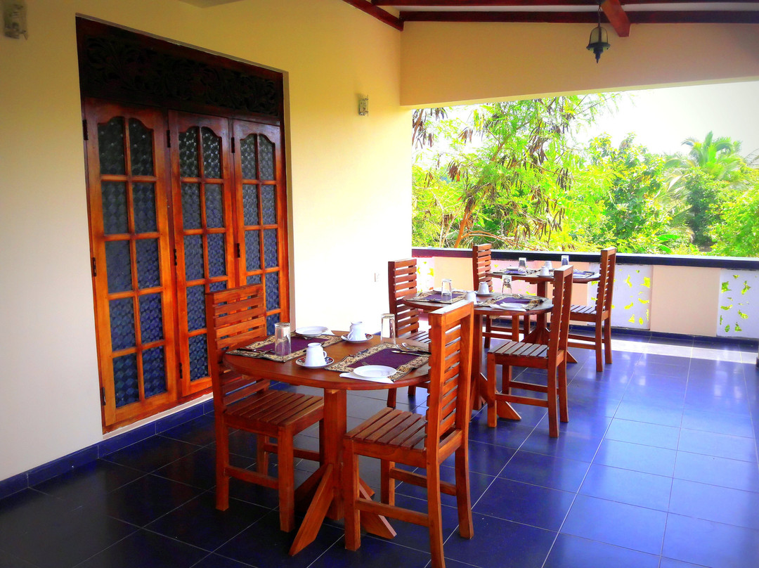 New Peacock Resort主图