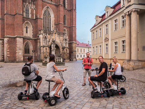Wroclaw Rolling Tours-弗罗茨瓦夫必去景点